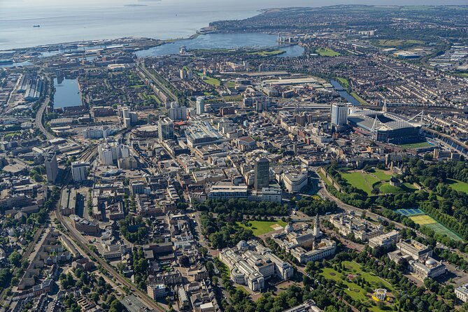 cardiff-city-private-driven-sightseeing-tour-2