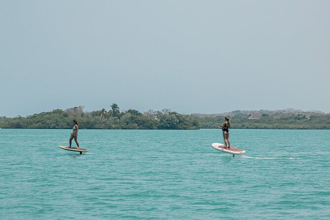 cartagena-surf-efoil-group-experience-in-baru