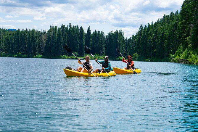 cascade-lakes-kayak-tour-in-bend-oregon-2