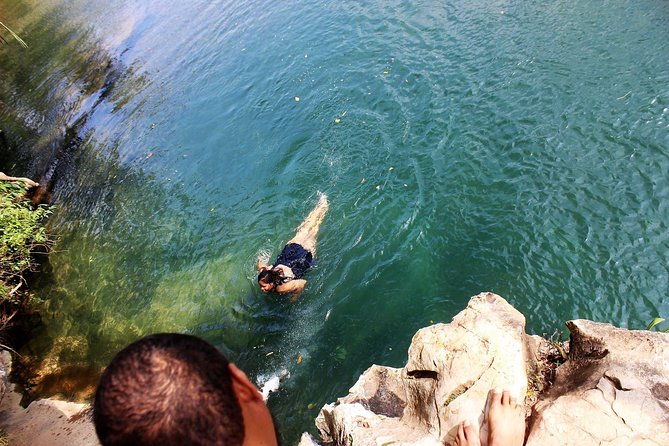 cave-tubing-and-altun-ha-mayan-ruin-from-belize-city-with-lunch