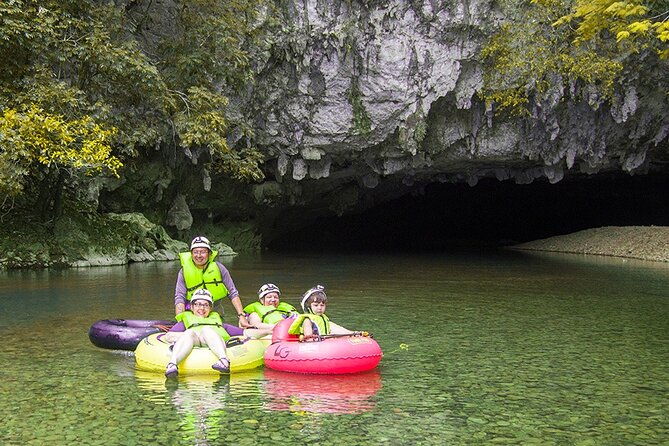 cave-tubing-from-san-ignacio-2