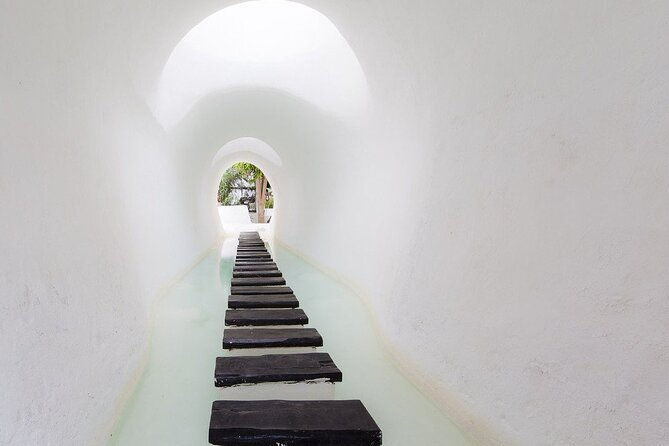 cesar-manrique-northern-lanzarote-guided-tour