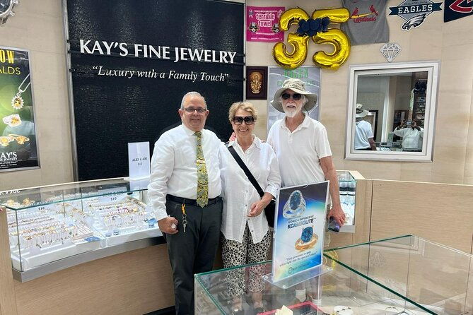 champagne-and-diamond-shopping-experience-in-st-maarten