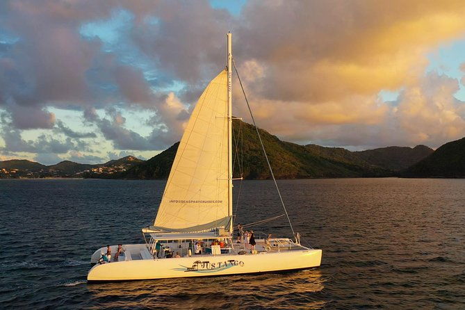 champagne-sunset-sail-in-st-lucia