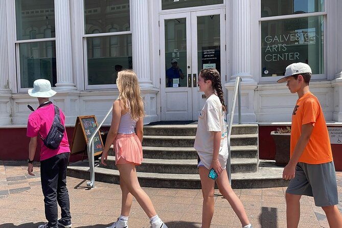 cheeky-carolina-beach-scavenger-hunt
