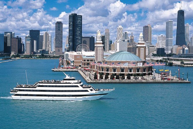 chicago-buffet-dinner-cruise-on-lake-michigan-2