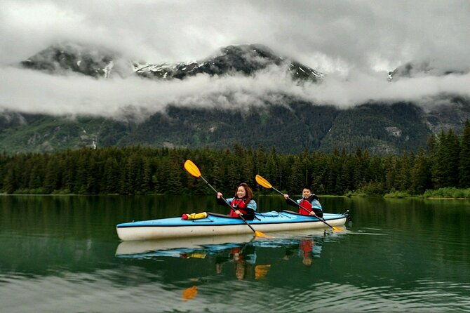 chilkoot-lake-kayaing-departing-from-haines-2