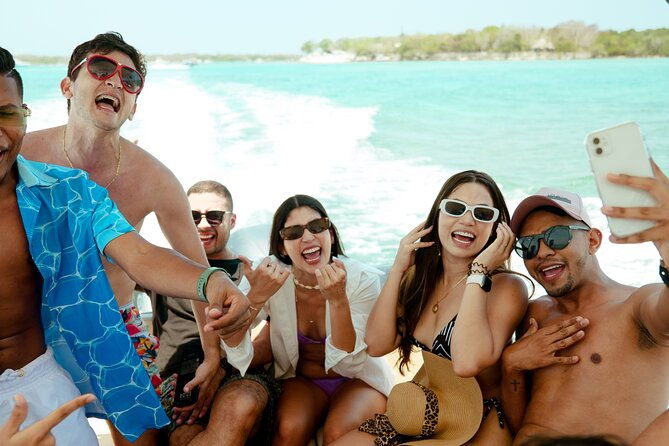 cholon-boat-party-up-15-people