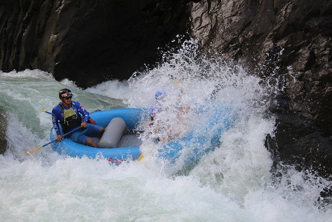 chorro-whitewater-rafting