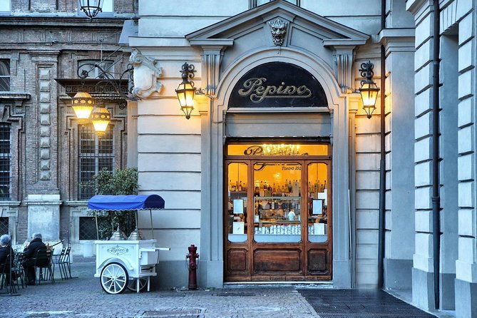 cioccolatour-discover-the-sweet-side-of-turin-tasting-the-most-famous-chocolate