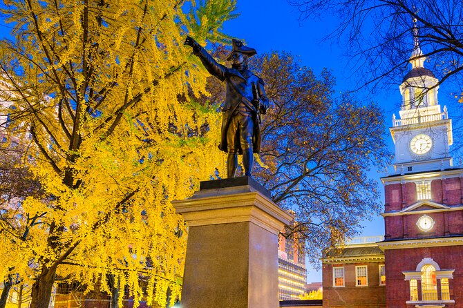 city-sightseeing-walking-tour-founding-fathers-and-mothers