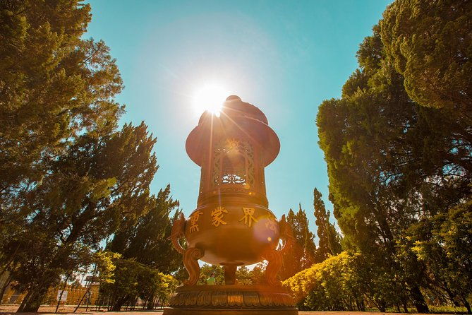 city-tour-with-buddhist-temple-and-muslim-mosque