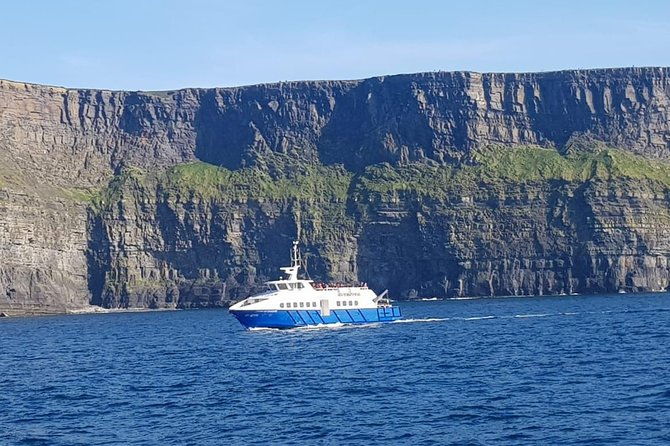 cliffs-of-moher-including-cliffs-of-moher-boat-experience-luxury-car-tour-2