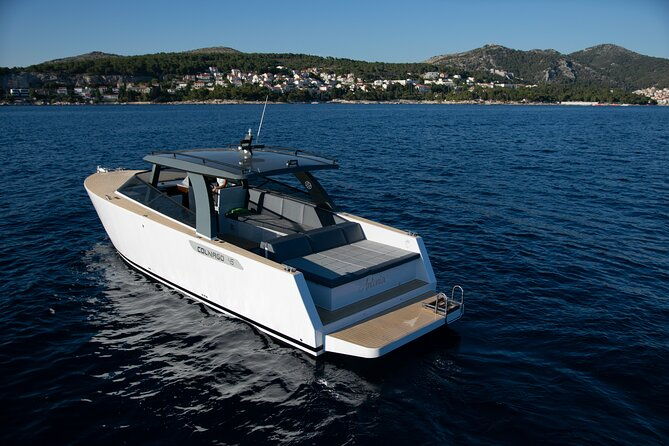 colnago-45-luxury-private-speedboat-tours
