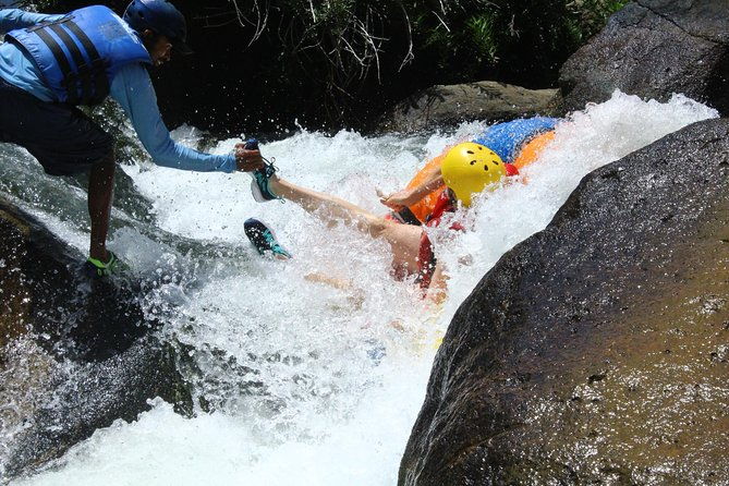 combo-adventure-canopy-tour-tubing-and-hot-springs-coco-beach