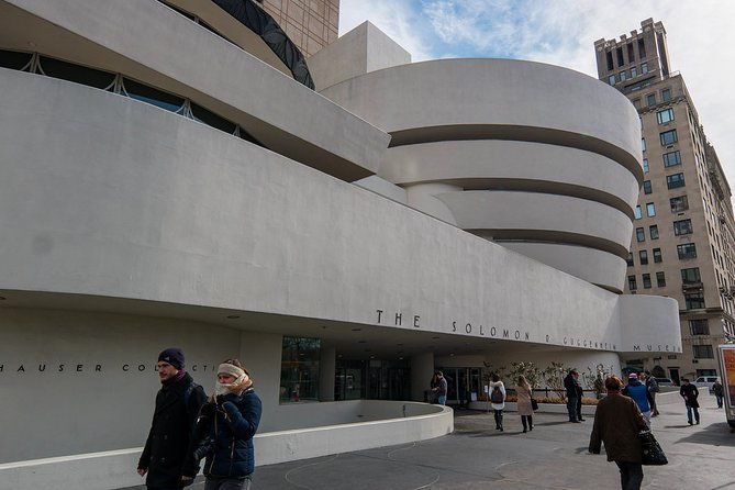 contrasts-new-york-private-tour-with-driver-and-local-guide