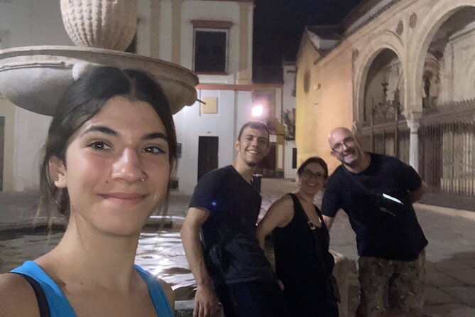 cordoba-scavenger-hunt-and-city-highlights-walking-tour
