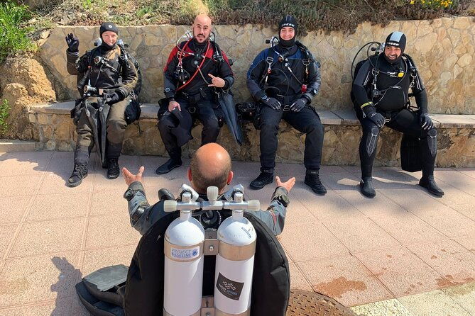 costa-brava-scuba-diving-tour-lunch-and-a-visit-to-tossa-de-mar-2