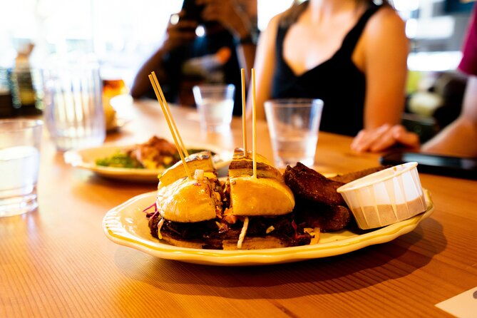craft-cocktail-gourmet-food-tour