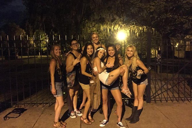 creepy-crawl-night-time-haunted-pub-walking-tour-of-savannahs-historic-district