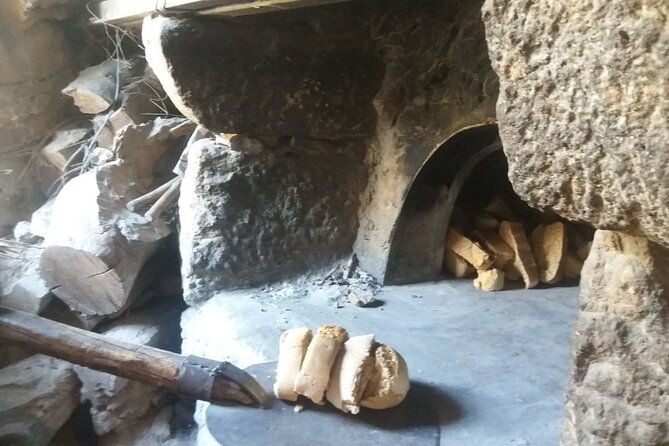 cretan-flavors-cooking-lessons-and-wine-tasting-small-group-2