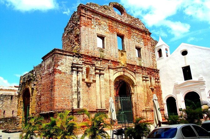 cruiseline-excursion-colon-panama-city-tour-and-miraflores-locks