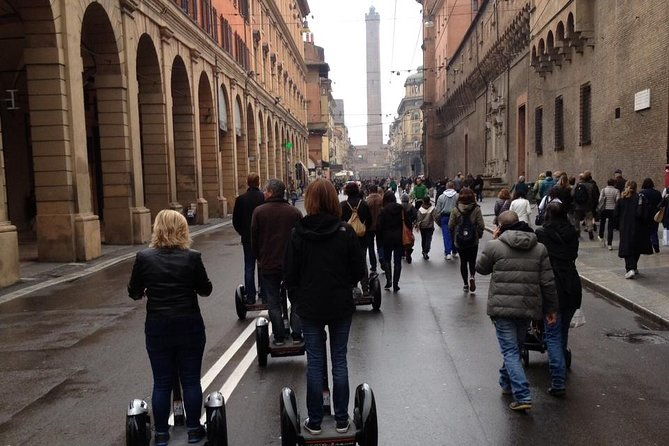 cstrents-bologna-segway-pt-authorized-tour