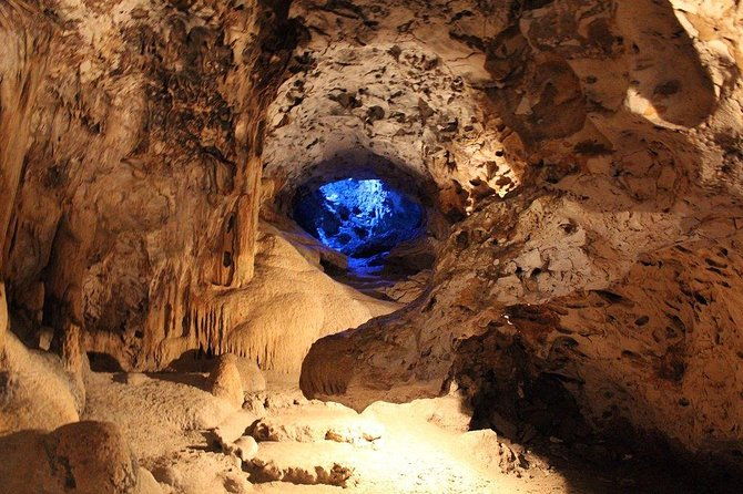 curacao-beach-and-hato-caves-tour
