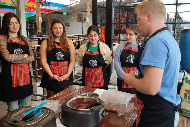 cusco-chocolate-workshop-with-the-best-organic-cacao-in-the-world
