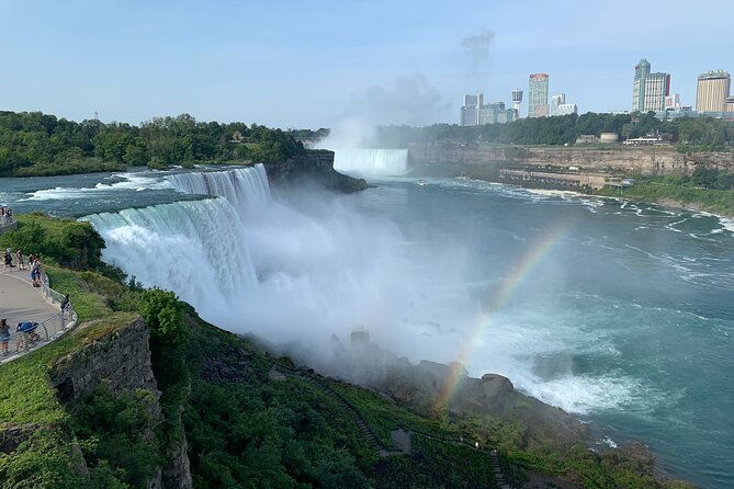 daredevil-walking-tour-with-maid-of-the-mist-boat-ride