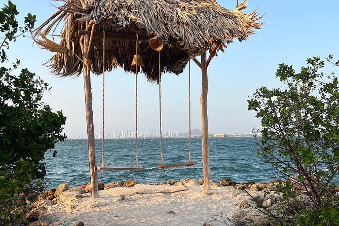 day-on-tierra-bomba-island-all-inclusive-beach-club