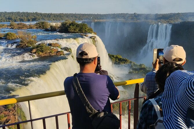 day-tour-iguassu-falls-both-sides-argentina-and-brazil