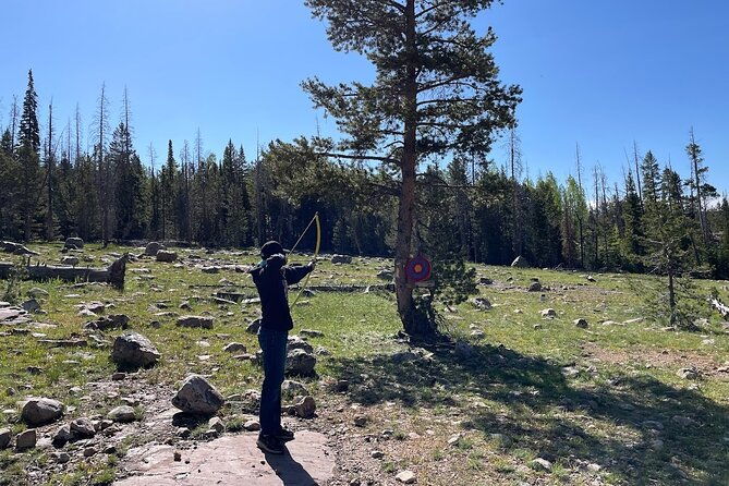 day-trip-activity-at-utah-mountain-backcountry-with-box-lunch