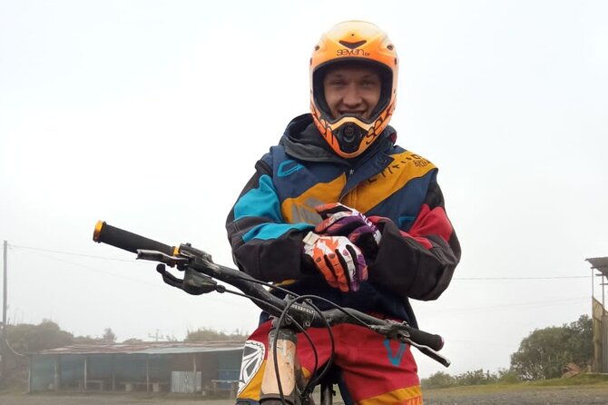 death-road-bolivia-biking-tour