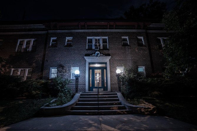 denver-ghosts-haunts-spirits-and-poltergeists-walking-tour