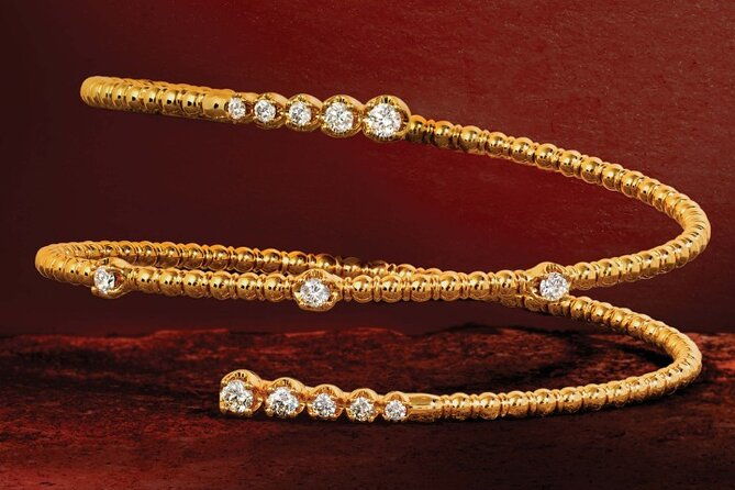 diamond-shopping-experience-with-champagne