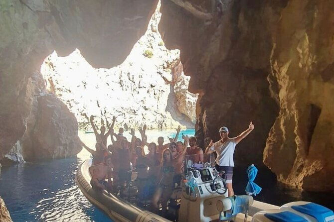 dinghy-tour-to-buggerru-in-southern-sardinia