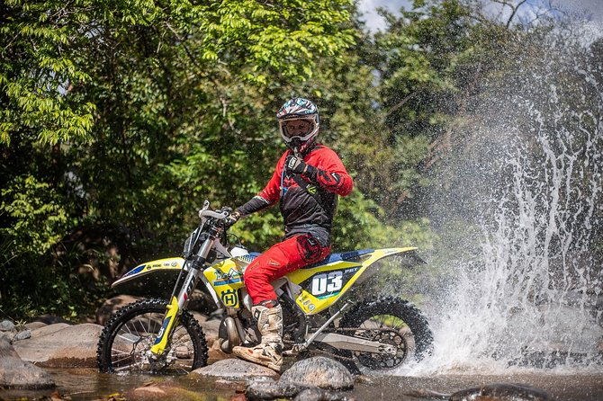 dirtbike-adventure-in-boquete-half-day