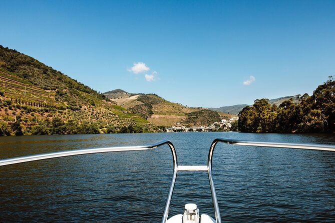douro-river-cruise-private-river-cruise-pinhao-1-hour