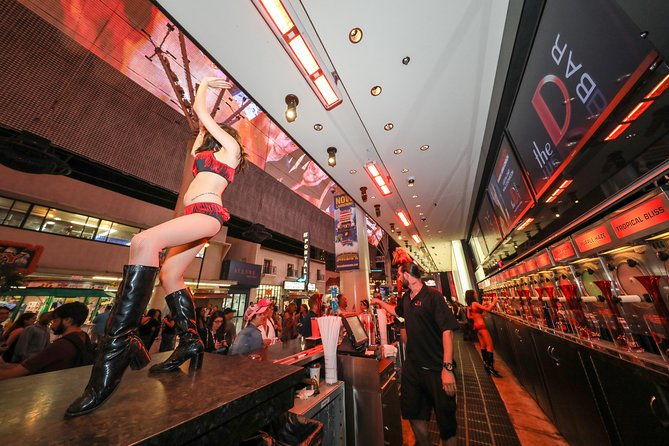 downtown-las-vegas-nighttime-walking-tour
