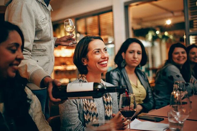 downtown-santa-fe-walking-wine-history-tapas-tour