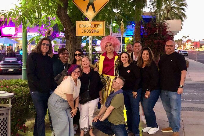 drag-queen-hosted-mobile-theater-palm-springs-sightseeing-tours