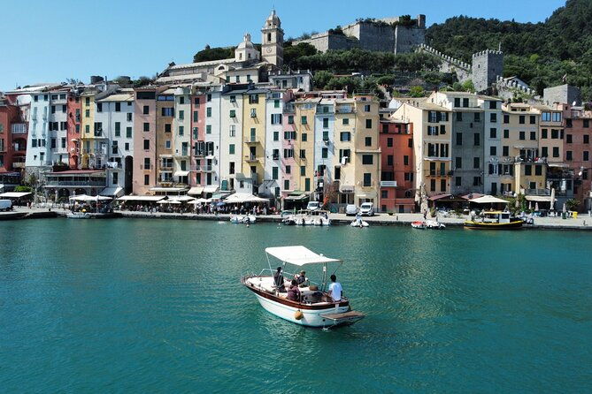 dream-tour-by-boat-in-la-spezia-portovenere-lerici-islands-2