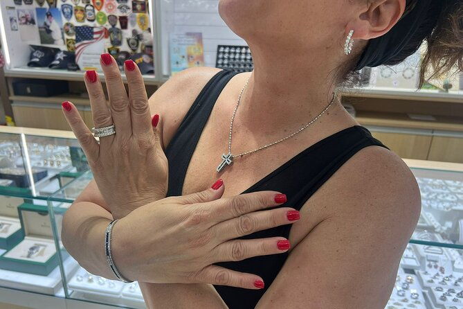 drinks-diamonds-shopping-experience-in-st-thomas