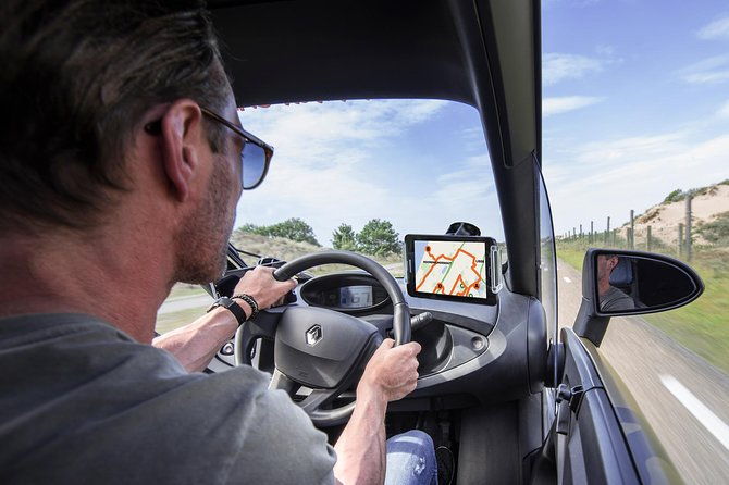 drive-it-yourself-electric-history-and-castle-gps-audio-tour-2