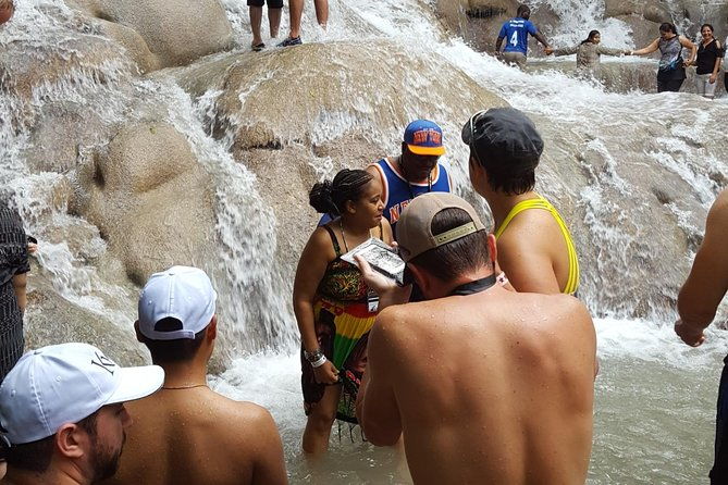 dunns-river-falls-and-beach-from-ocho-rios-jamaica