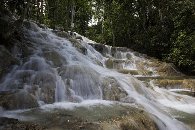 dunns-river-falls-tour-from-ocho-rios