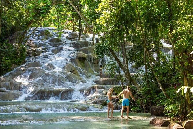 dunns-river-falls-tour-of-ocho-rios-in-jamaica