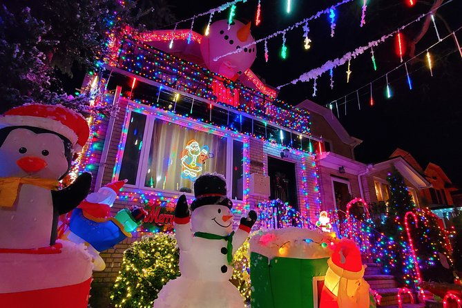 dyker-heights-christmas-lights-guided-tour