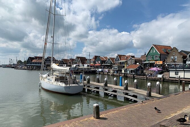 e-bike-private-tour-countryside-of-amsterdam-volendam-marken